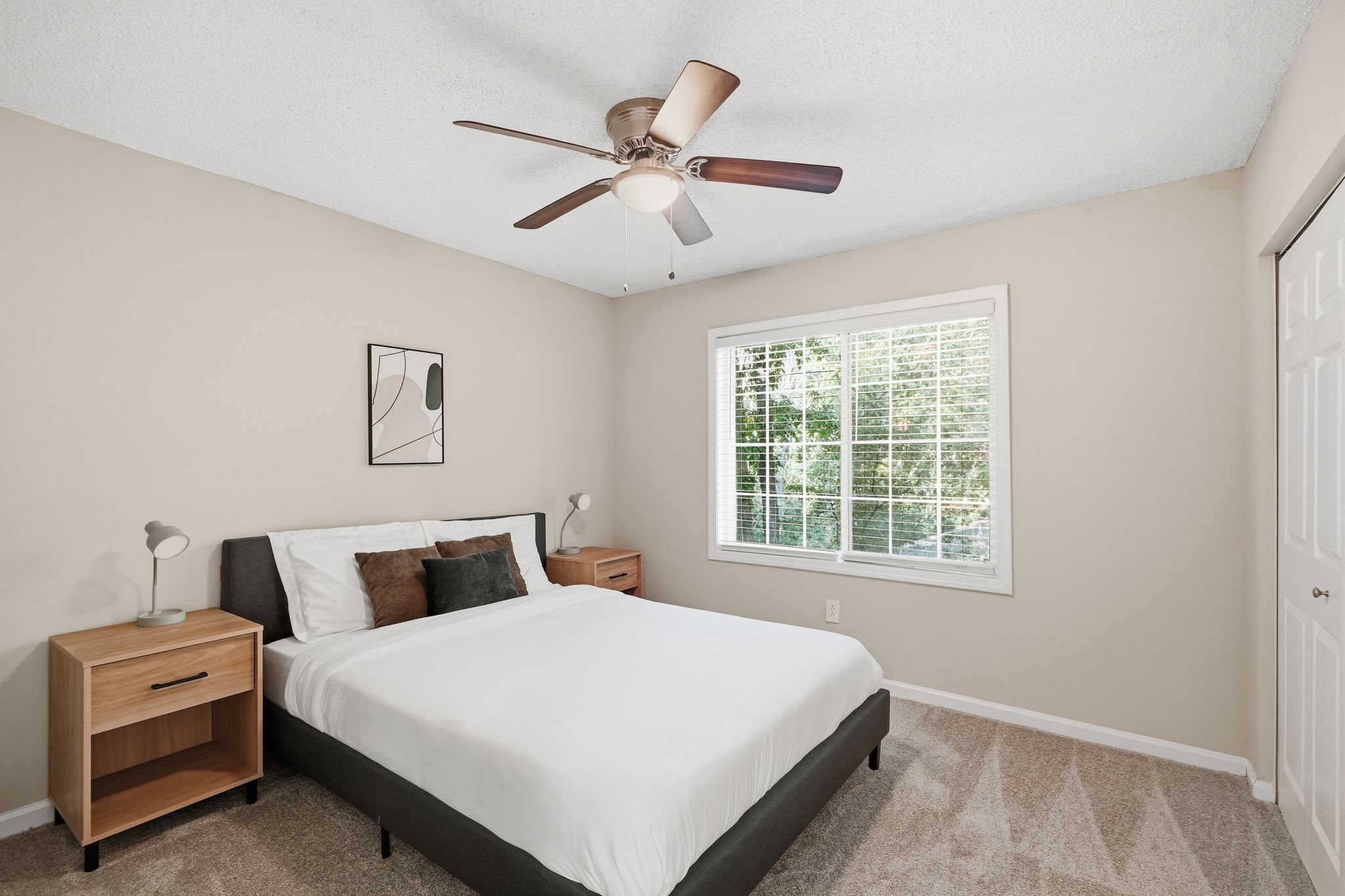 Crest at East Cobb unit 1828-D photo 6