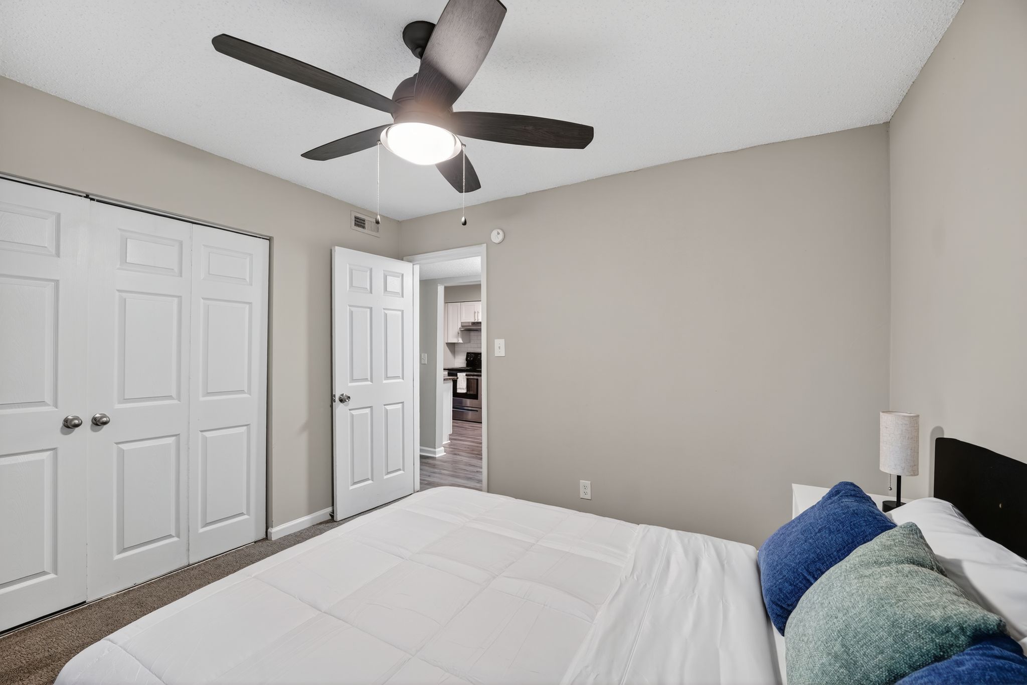 Crest at East Cobb unit 1830F photo 11