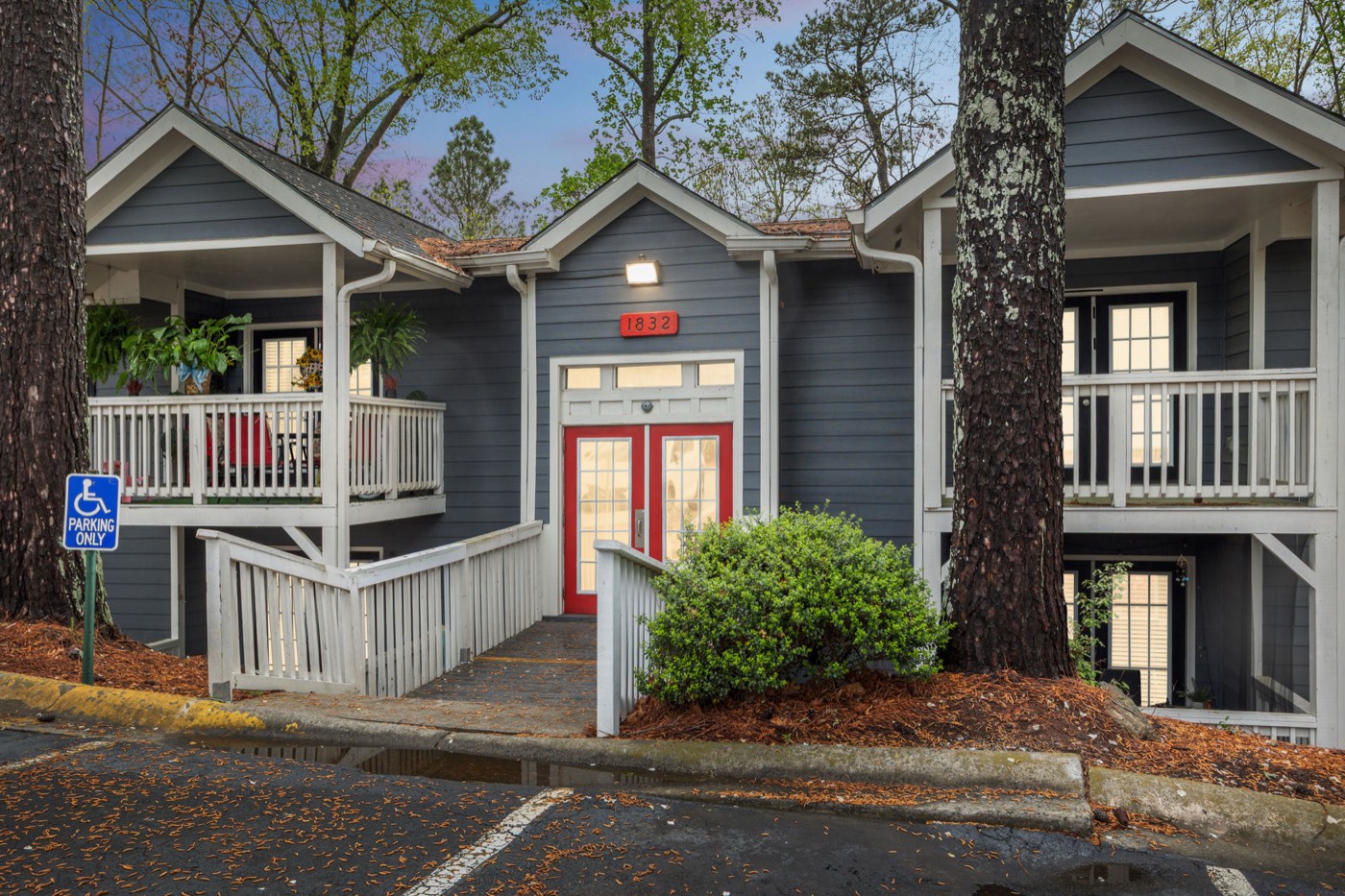 Crest at East Cobb unit 1832A photo 6