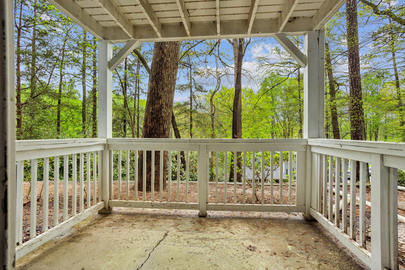 Crest at East Cobb unit 1832B photo 4
