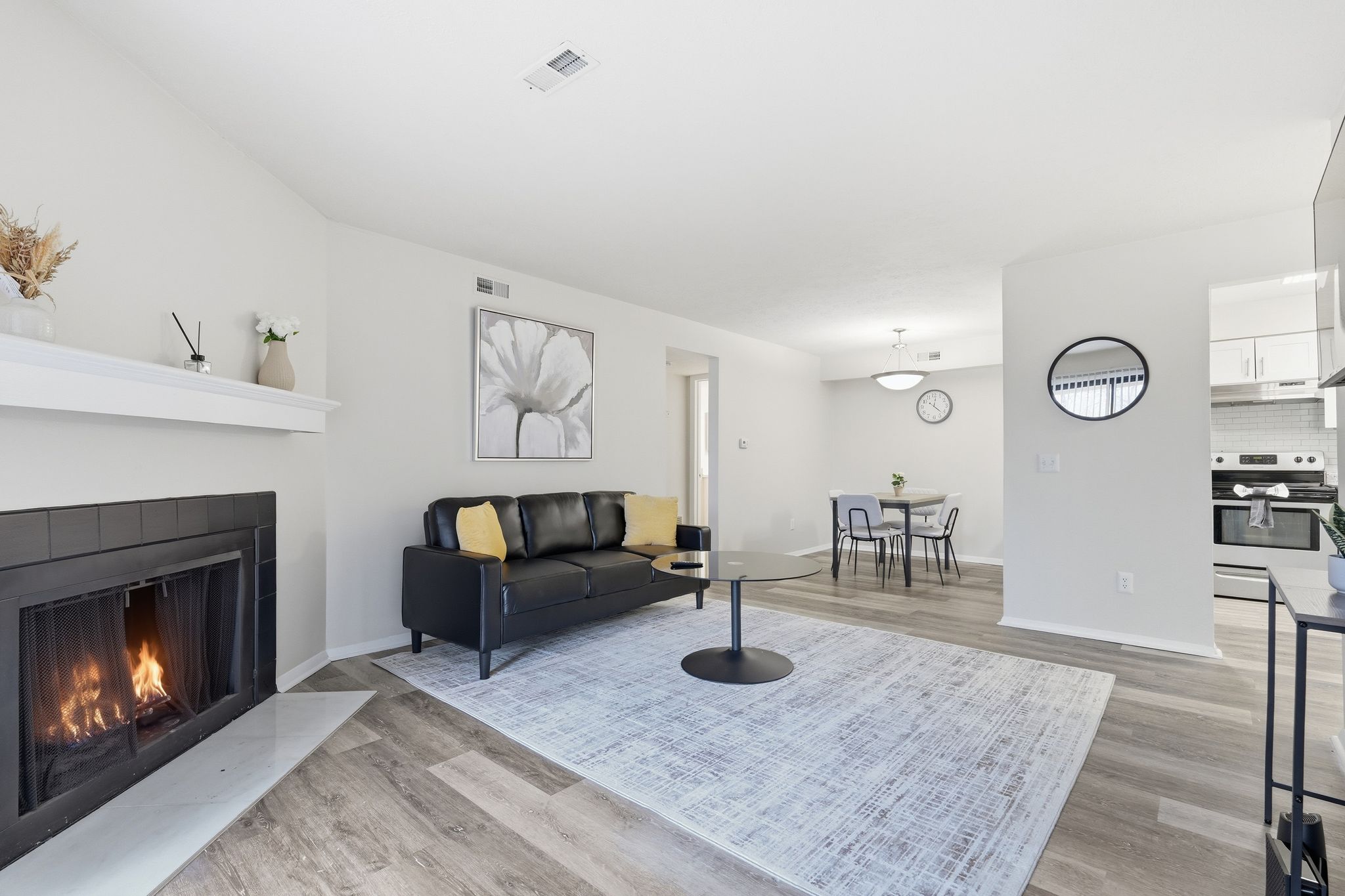 Northwoods unit 136-2C photo 2