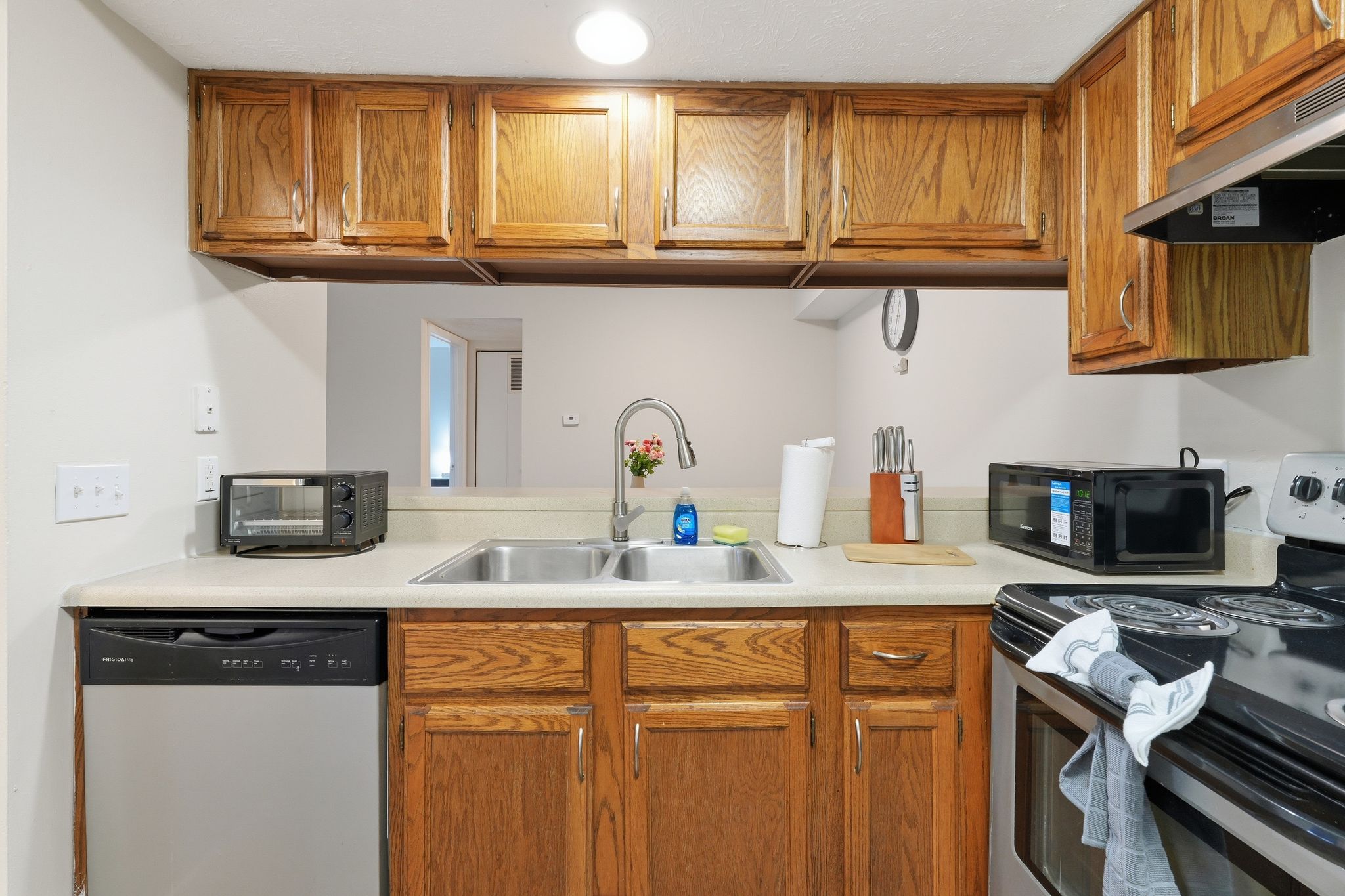 Northwoods unit 144-2C photo 9