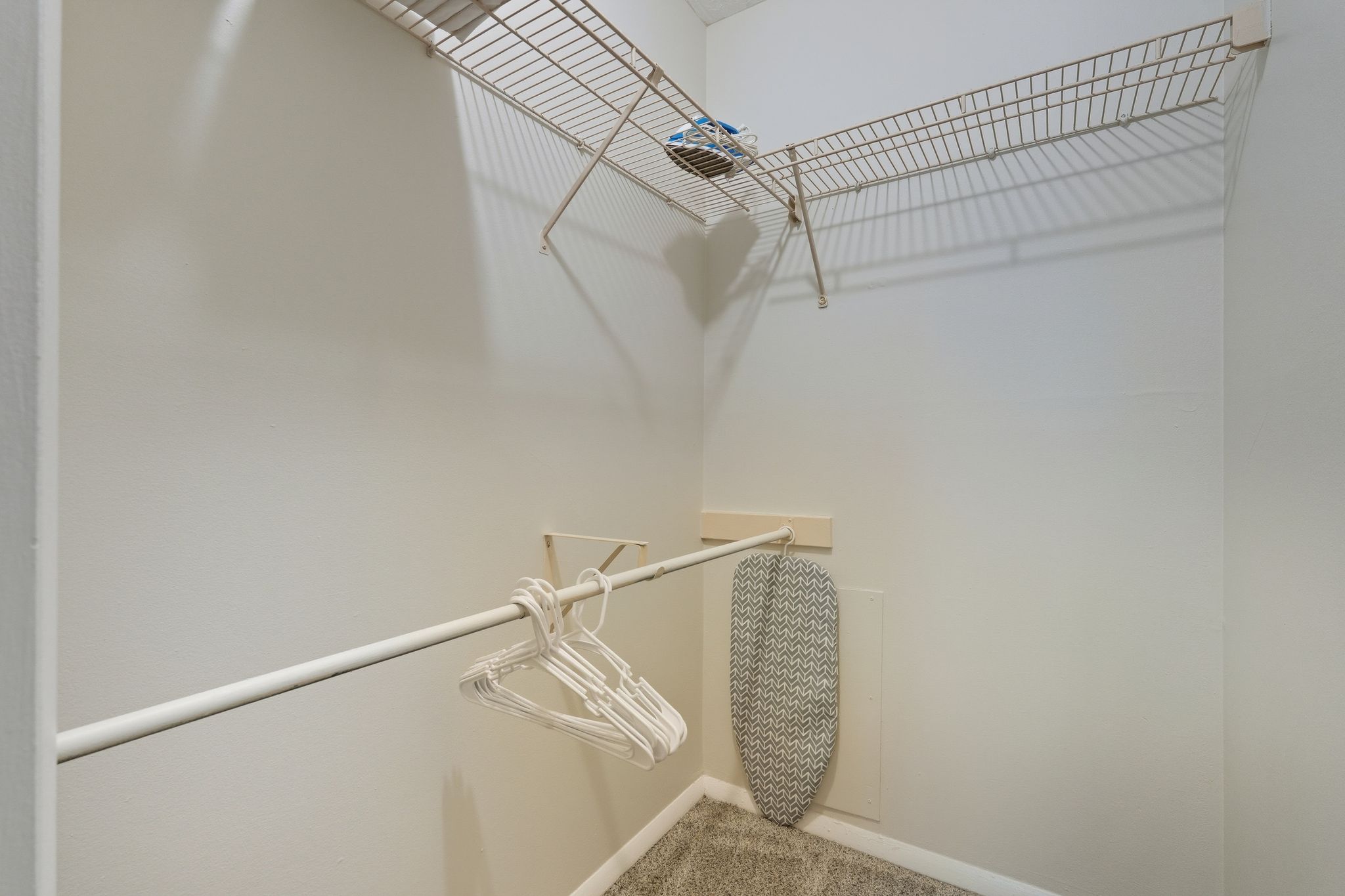 Northwoods unit 144-2C photo 10