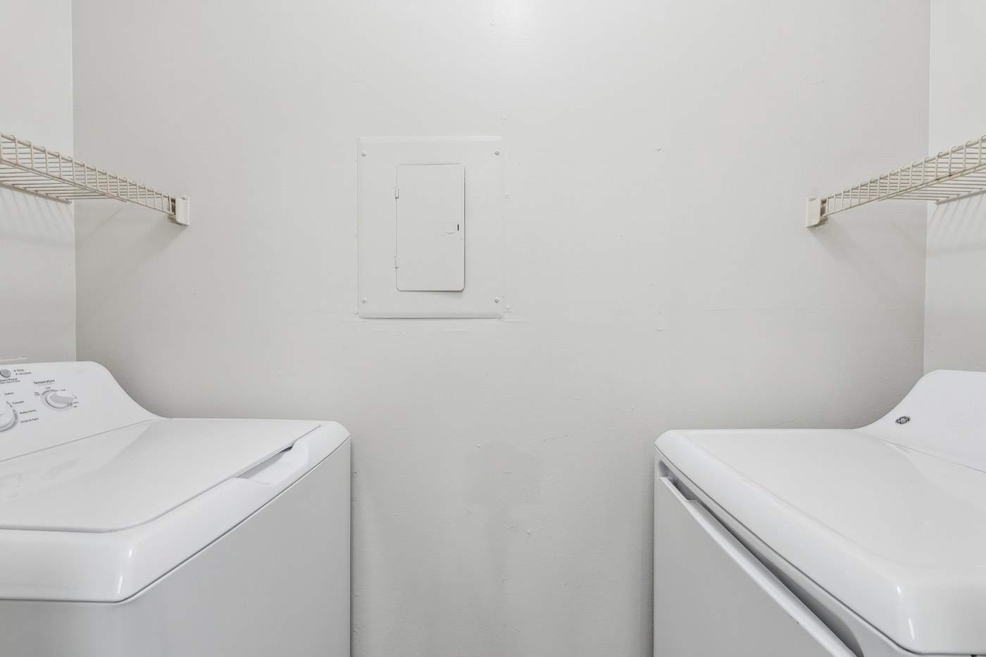 Northwoods unit 8204-2A photo 11