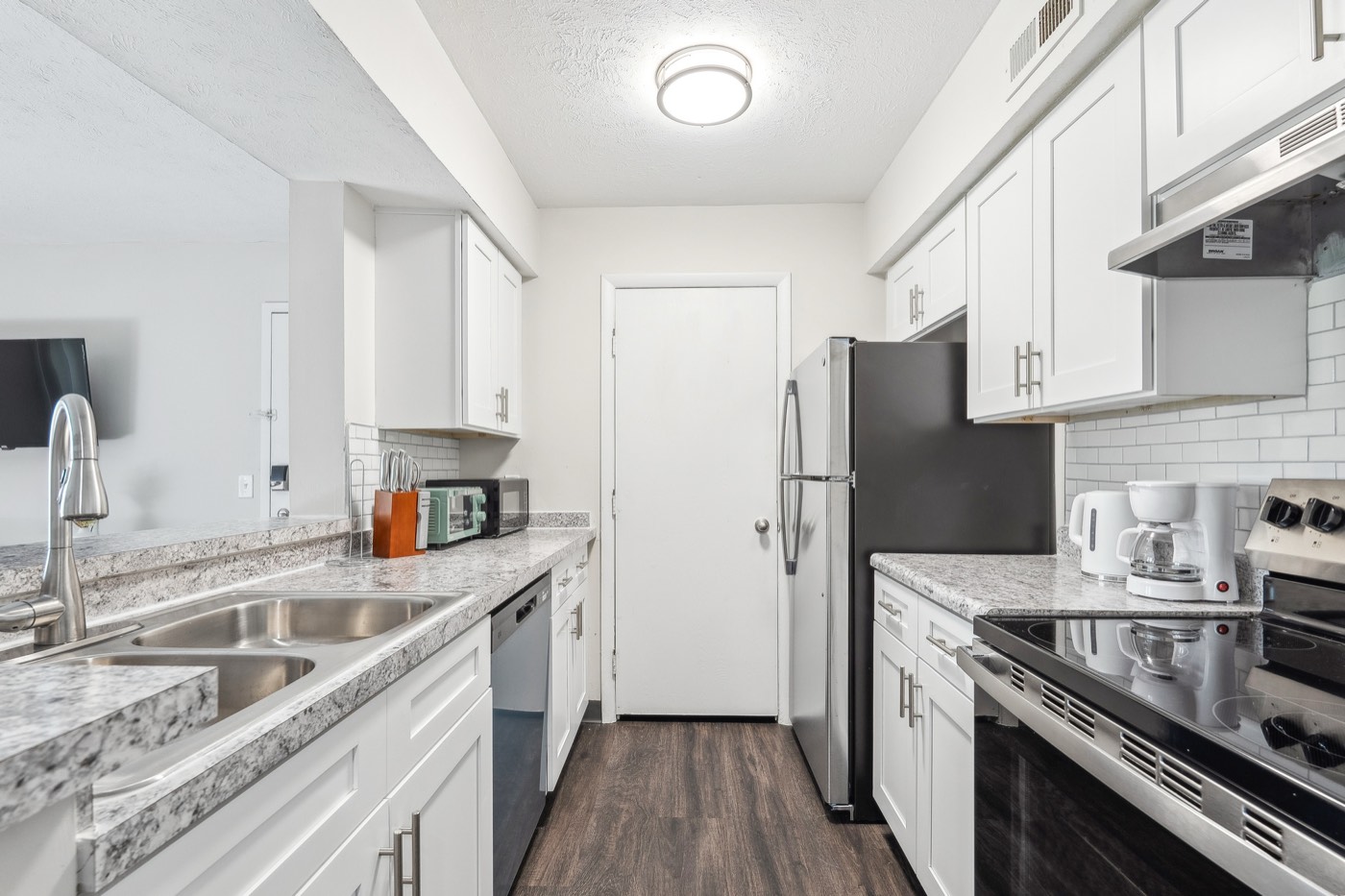 Northwoods unit 8208-1B photo 2