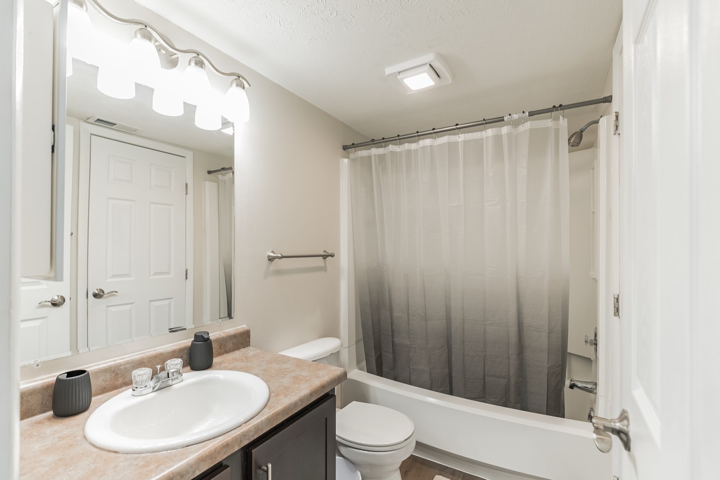 Northwoods unit 8208-3A photo 4