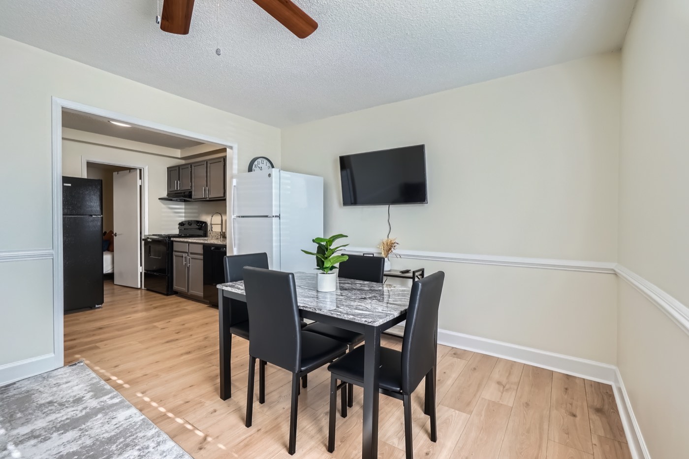 Overlook Club unit A2 photo 7