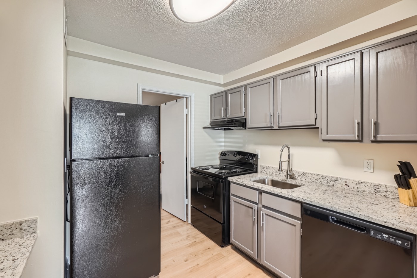 Overlook Club unit A2 photo 9