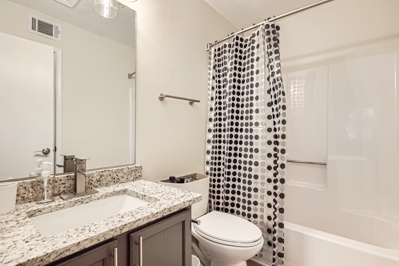 Overlook Club unit C5 photo 14