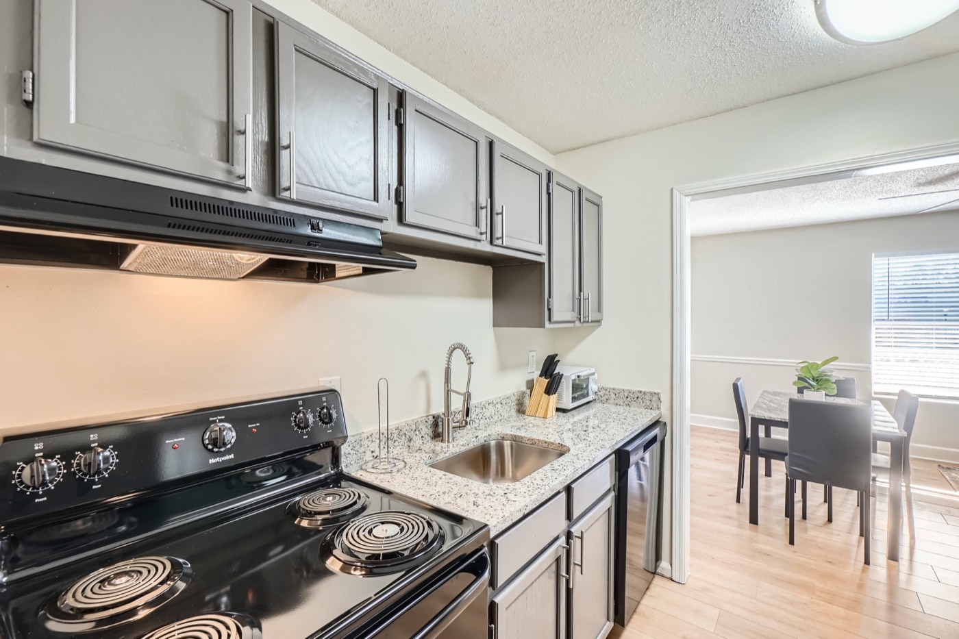 Overlook Club unit C6 photo 11