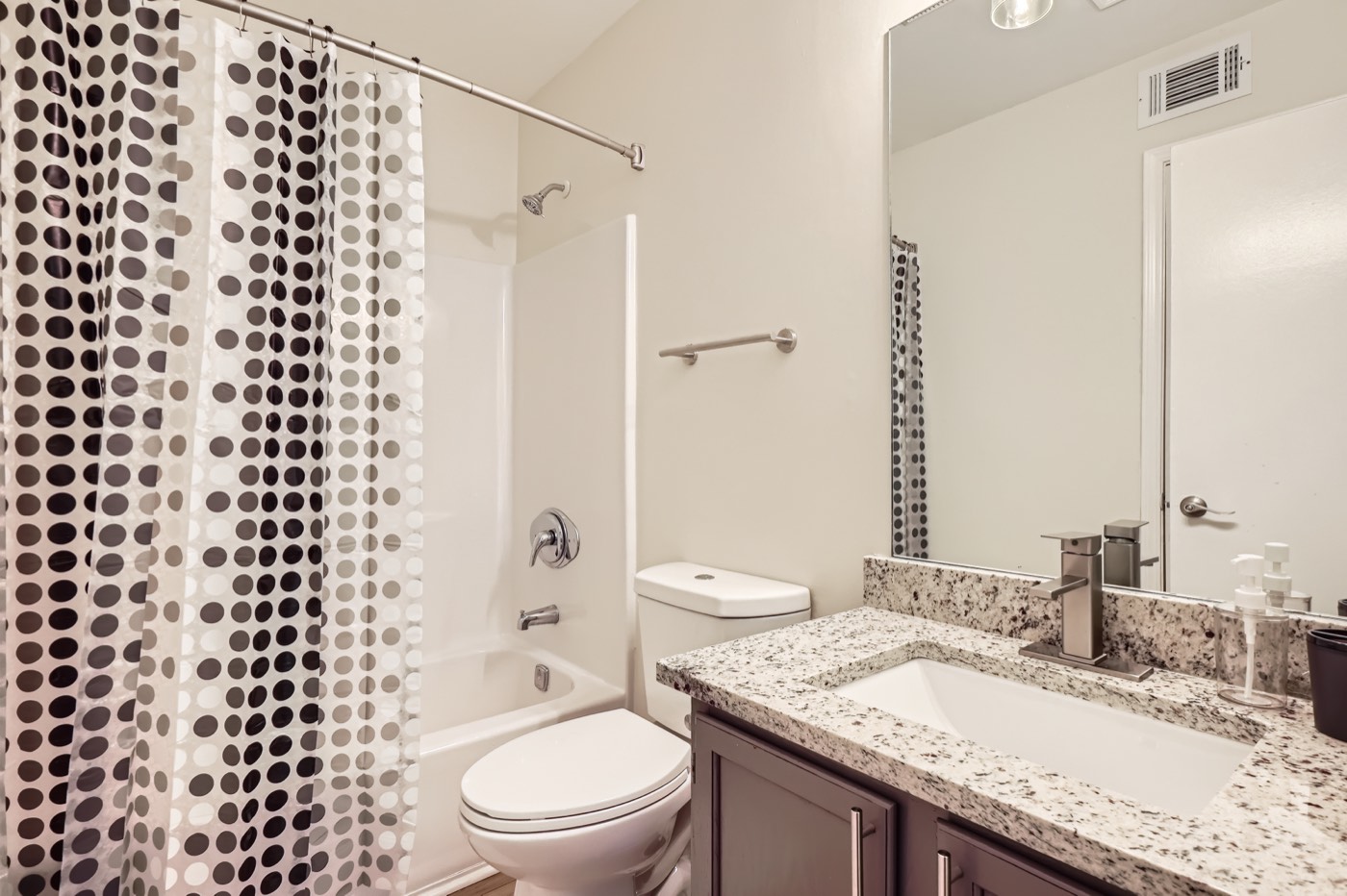 Overlook Club unit C6 photo 14