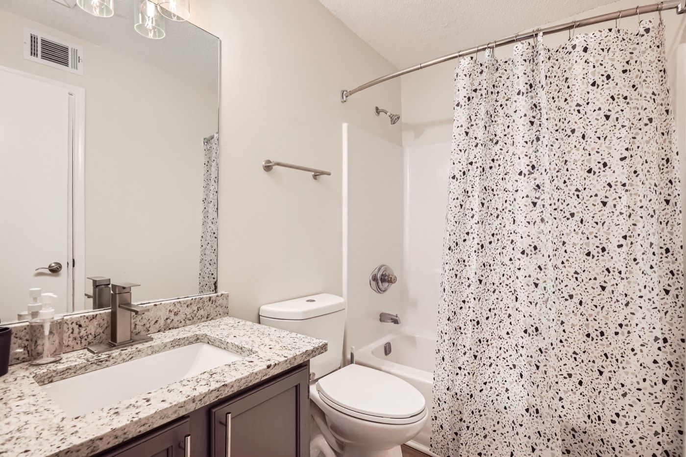 Overlook Club unit C7 photo 14