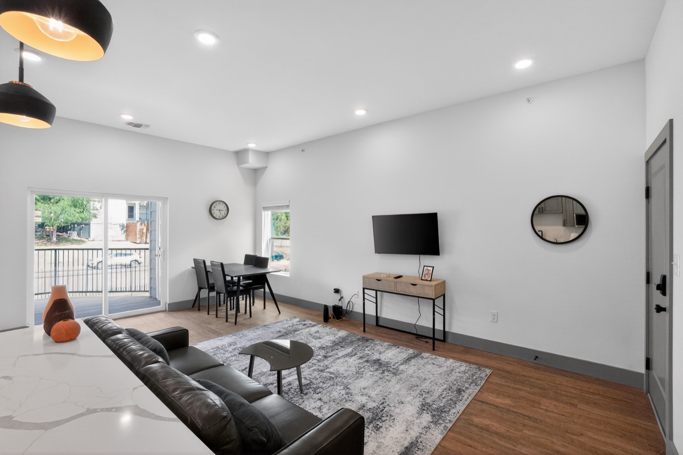 Rhone unit 2024 photo 10